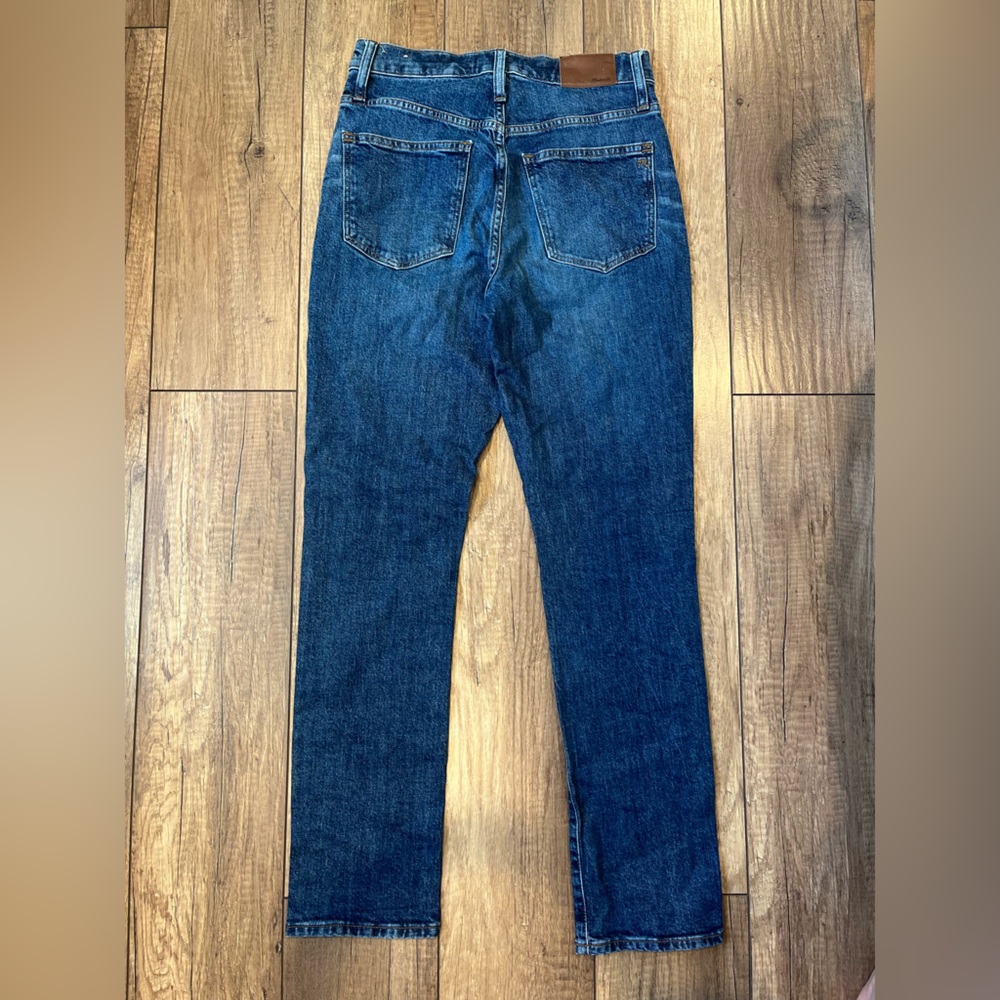 Madewell High-Rise Slim Boyfriend Jeans - Picture 2 of 6